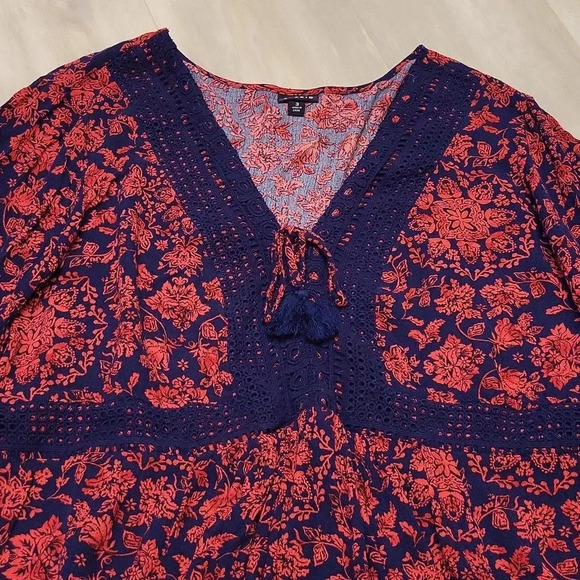 🛍Torrid Crinkle Gauze Red Blue Floral Lace Up Baby Doll Blouse Womens 3X - Picture 6 of 10